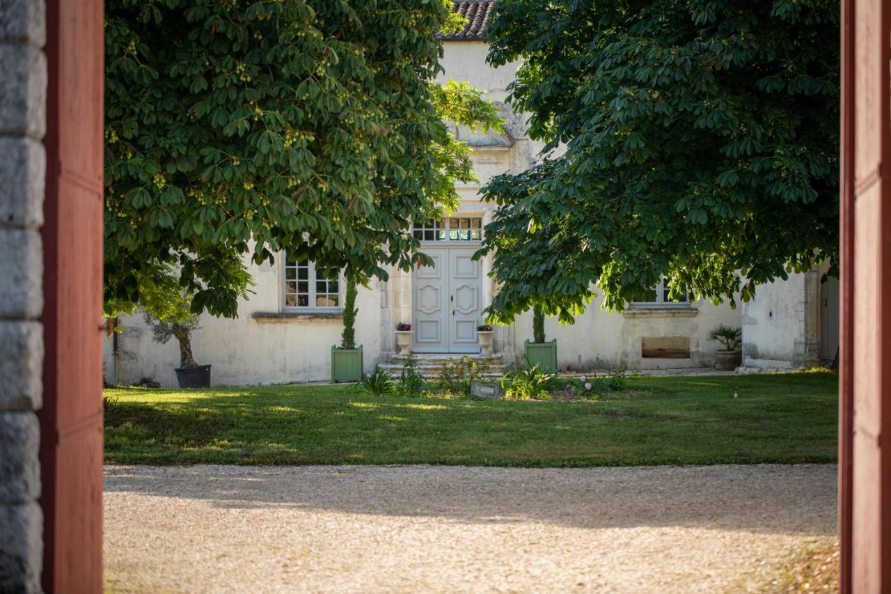 Chateau De Feusse Saint-Just-Luzac Luaran gambar